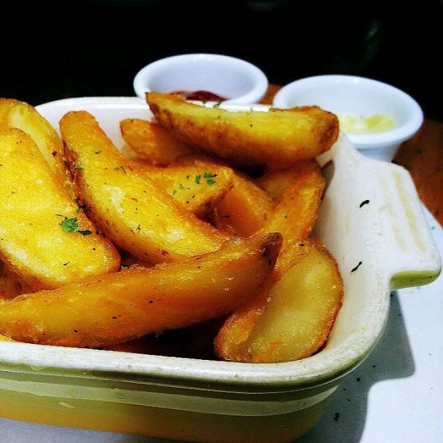 ウエッジカット